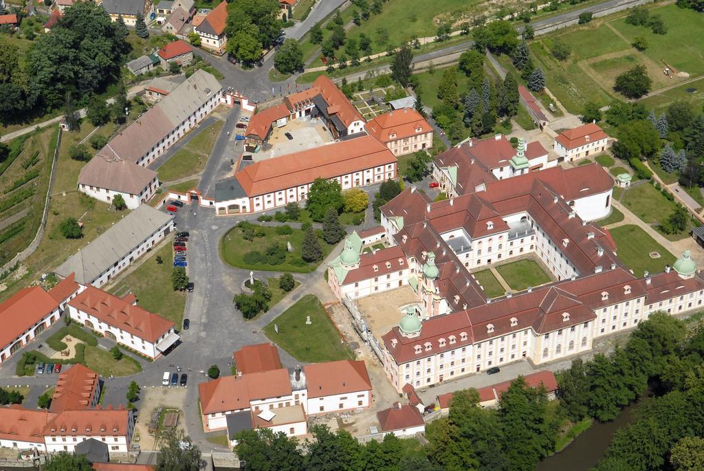 Gaestehaeuser St. Marienthal 외부 사진
